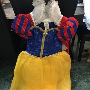 Snow White dress